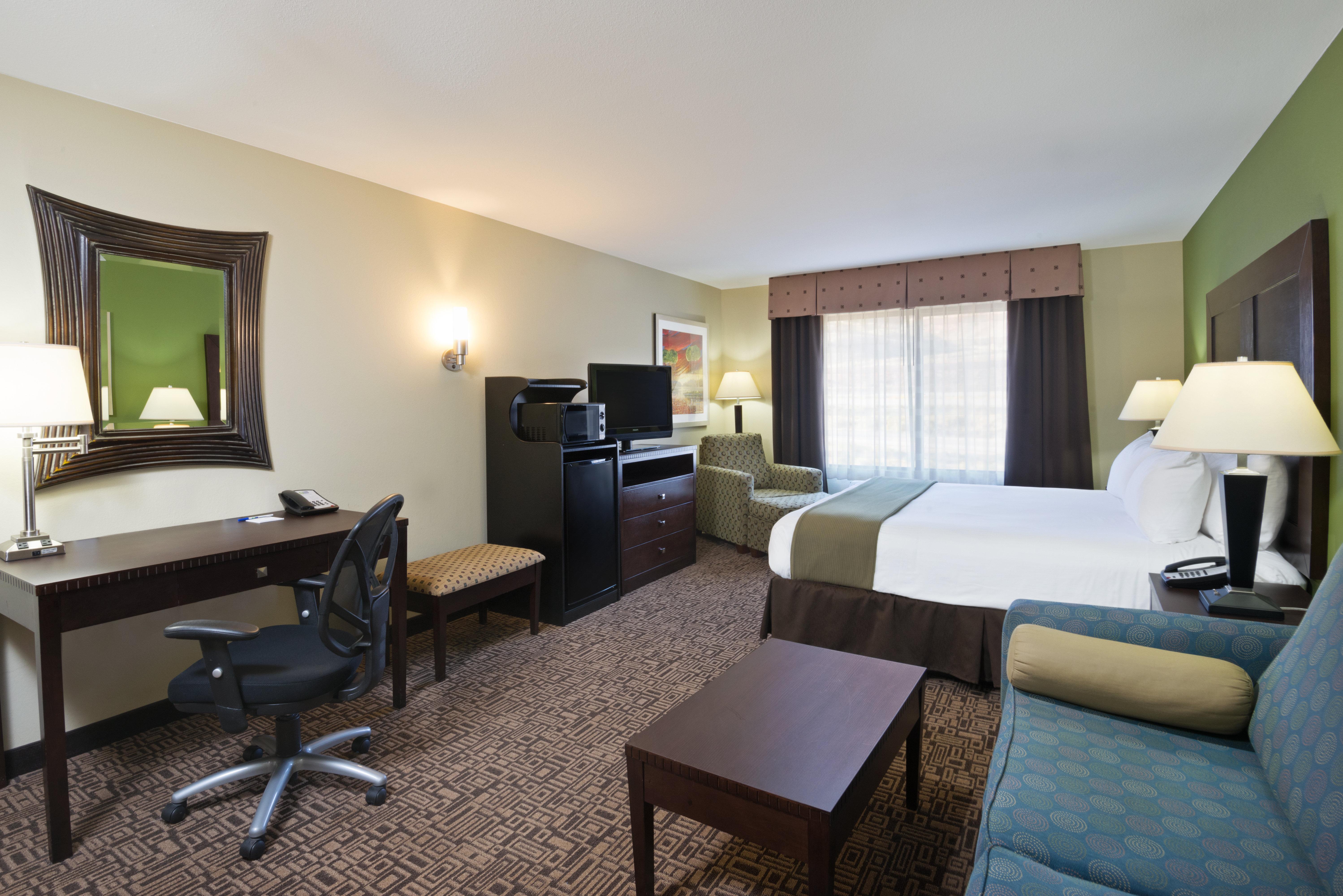 Holiday Inn Express Richfield By Ihg Εξωτερικό φωτογραφία