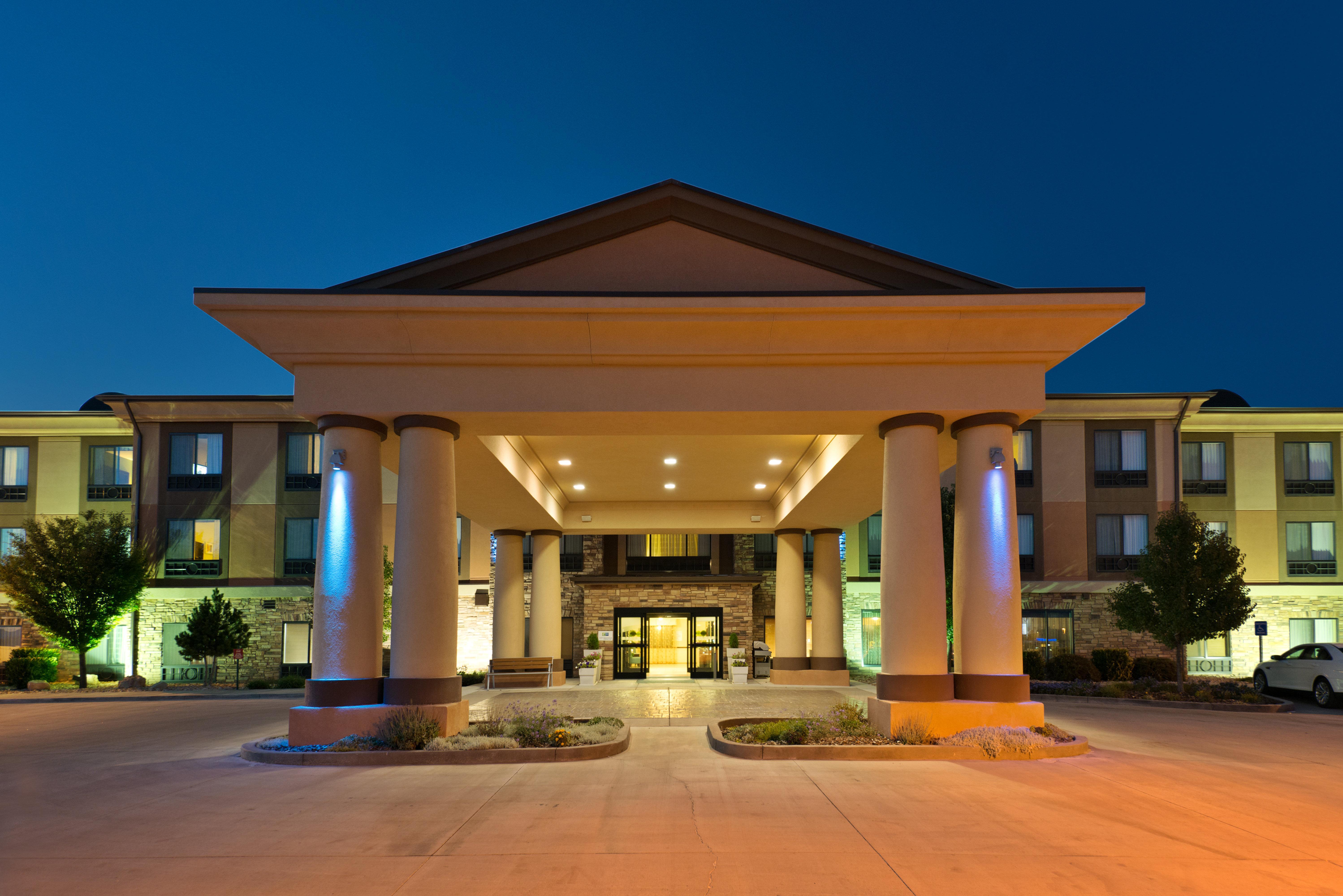 Holiday Inn Express Richfield By Ihg Εξωτερικό φωτογραφία